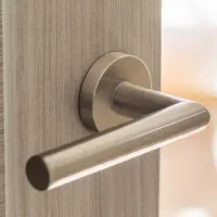 نیروی فنی آقا