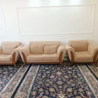 مبل راحتی  هفت نفره وسه عدد جلو مبلی