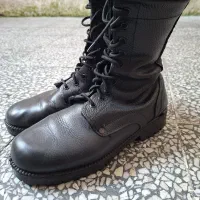 پوتین مشکی|کیف، کفش، کمربند|لاهیجان, طالقانی|دیوار