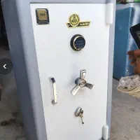 گاوصندوق گاوصندوق کاوه و ایران کاوه