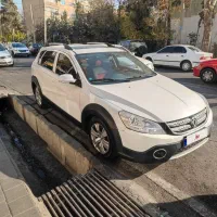 اچ سی کراس مدل ۱۳۹۶|خودرو سواری و وانت|تهران, شهر زیبا|دیوار