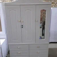 کمد دو تیکه