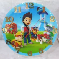 ساعت دیواری رزینی دست ساز طرح سگ های نگهبان