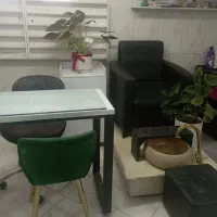 اجاره میز ناخن و پدیکور ، ناخنکار و پدیکور کار