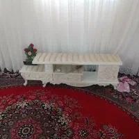 زیر تلویزیون