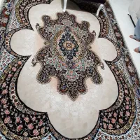 ۷۰۰ شانه ۲۷۰۰ تراکم تمام نخ|فرش|قرچک, میرزائی شمالی|دیوار