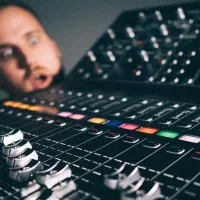 مایداس|آلات موسیقی|تهران, منیریه|دیوار