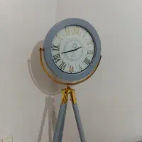 ساعت ایستاده چوبی