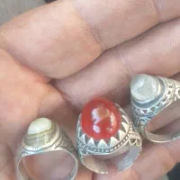 انگشتر|جواهرات|قم, چهل درخت‎|دیوار