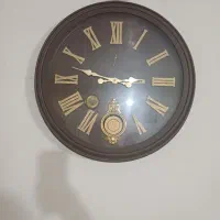 ساعت دیواری