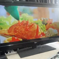 تلویزیون ۴۰ اینچ الجی LCD کاملا سالم اصلی|تلویزیون و پروژکتور|قم, عمار یاسر|دیوار