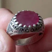 انگشتر یاقوت سرخ