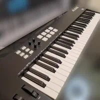 میدی کنترلر Alesis v61 MK ii در حد نو|پیانو، کیبورد، آکاردئون|تهران, نیروی هوایی (پیروزی)|دیوار