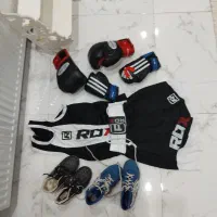 یکسری وسایل ورزشی