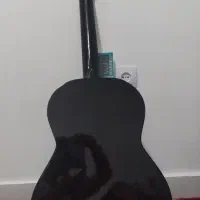 گیتار والنسیا|گیتار، بیس، امپلیفایر|قروه, |دیوار