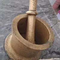 هاون برنجی خیلی قدیمی