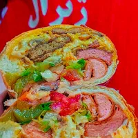 به یک نفر همکار در فست فود نیازمندیم