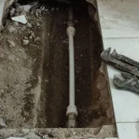 تاسیسات تشخیص ترکیدگی رفع نم لوله کشی نشت یابی