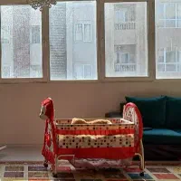 گهواره زیبا و خوشرنگ