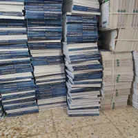 خریدار کتاب در محل