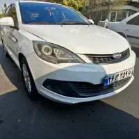 ام وی ام ۳۱۵ اسپرت لاکچری مدل ۱۳۹۵ نقد و اقساط