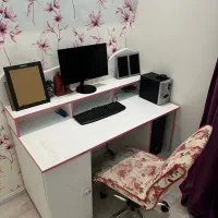 میز تحریر با صندلی متحرک|میز تحریر و کامپیوتر|رشت, بلوار گیلان|دیوار