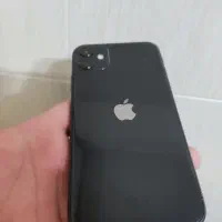 آیفون ۱۱ ۱۲۸ گیگ zaa با آداپتور