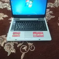 لب تاب توشیبا