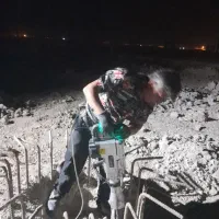 تخریب باپیکور وسنگفرز وجوشکاری با اکیپ مجرب