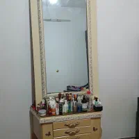 آیینه آرایشی