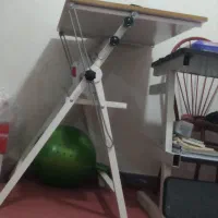 میز تحریر و نقشه کشی