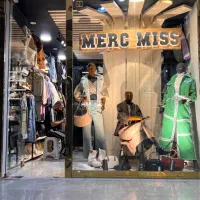 استخدام فوری فروشنده خانم جهت پوشاک