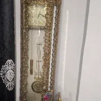 ویترین وساعت برنجی