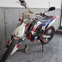 موتور کی تی ام کراس ۲۵۰