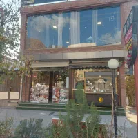 فروش ملک سه طبقه تجاری|فروش مغازه و غرفه|خرم‌آباد, |دیوار