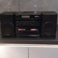 رادیو ضبط قدیمی ژاپنی