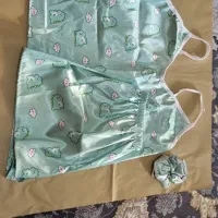 لباس خواب|لباس|نطنز, |دیوار