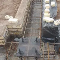 صفر تا صد بنا و بنایی ساخت کارگاه و شرکت بتن ریزی|خدمات پیشه و مهارت|سمنان, |دیوار