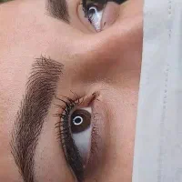 خدمات تخصصی واموزش ارایش دائم