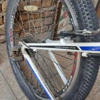 دو چرخه ویوا اکسیژن ۲۴ دنده سالم کم کار تمیز