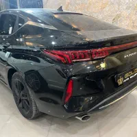 کی ام سی j7 ، صفر ۱۴۰۴