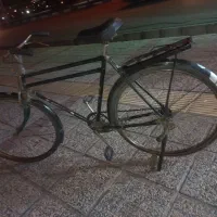 دوچرخه ۲۸قدیمی، عتیقه، تمیز و بکر|دوچرخه، اسکیت، اسکوتر|صدرا-فارس, فاز ۱|دیوار