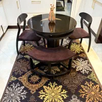 میز صبحانه خوری ۴ نفره به همراه فرش ۲ در ۱/۵