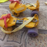 اسکیت آهنی و کمکی دوچرخه توافقی|دوچرخه، اسکیت، اسکوتر|صحنه, |دیوار