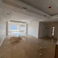 ۱۴۰ متر ۳ خواب ژورنالی کلید نخورده/ ویو مشجر میدان