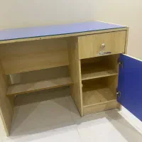 میز تحریر|میز تحریر و کامپیوتر|رشت, منظریه|دیوار