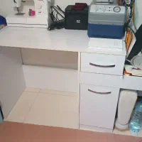 میز تحریر کامپیوتر