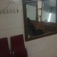 دکور ارایشگاه مردانه با صندلی واینه|فروشگاه و مغازه|مشهد, رضاییه|دیوار