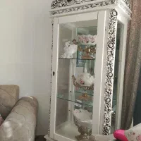 گنجه سفید در حد نو