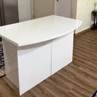 جزیره آشپزخانه هایگلاس سفید